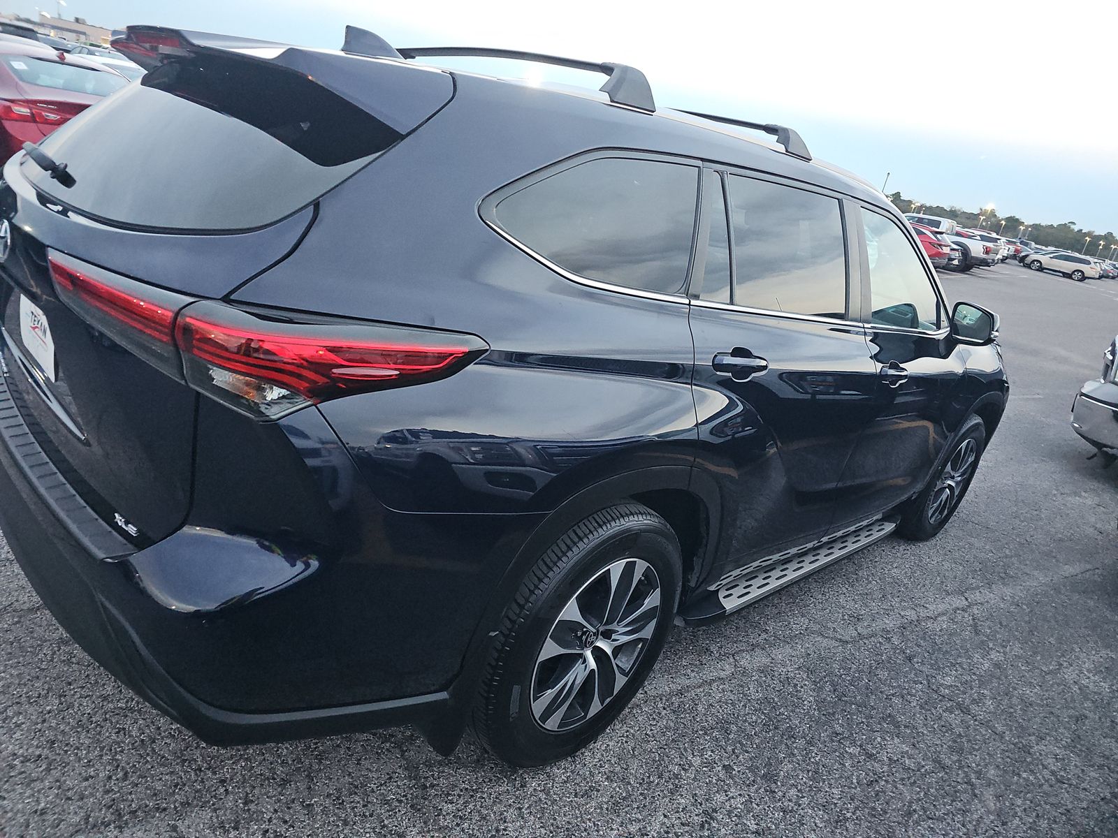 2023 Toyota Highlander XLE FWD