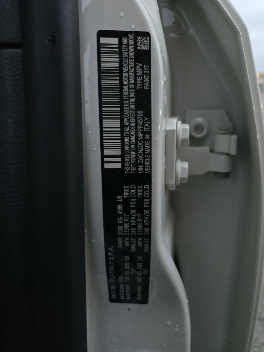 2023 Jeep Renegade Trailhawk AWD