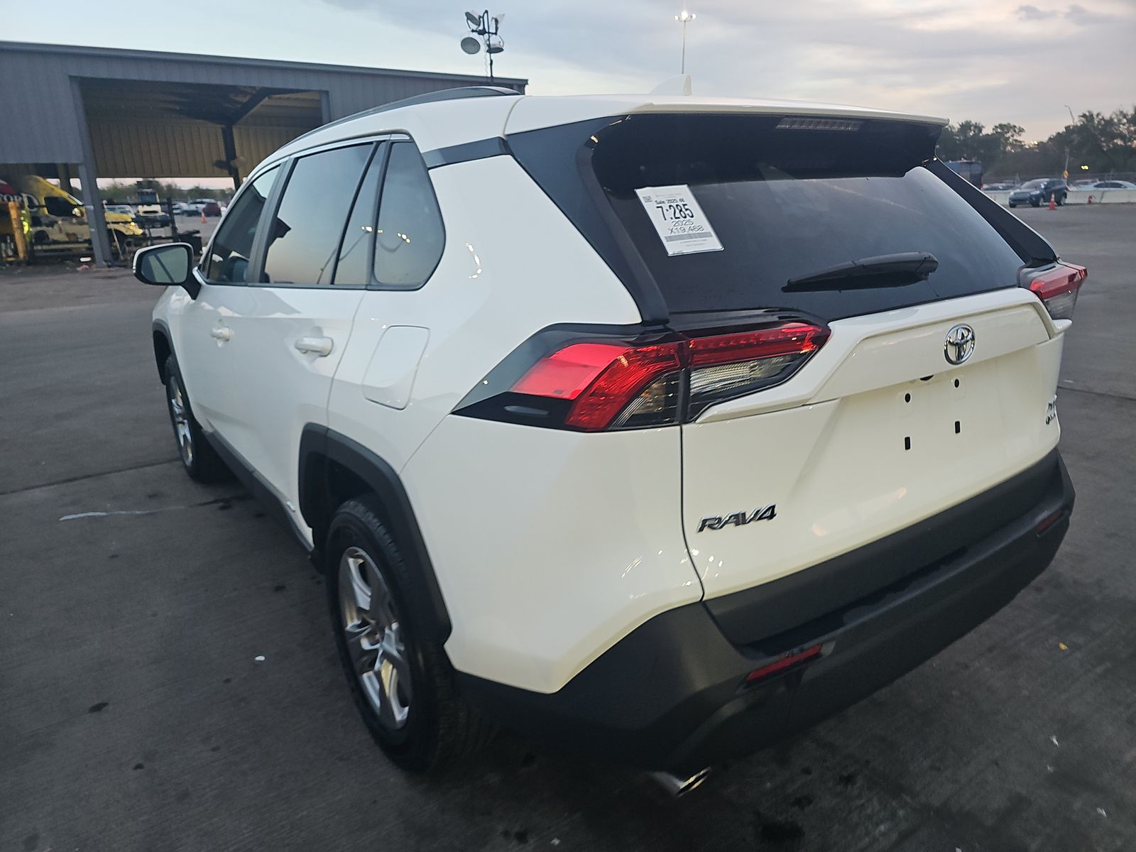 2025 Toyota RAV4 Hybrid XLE AWD
