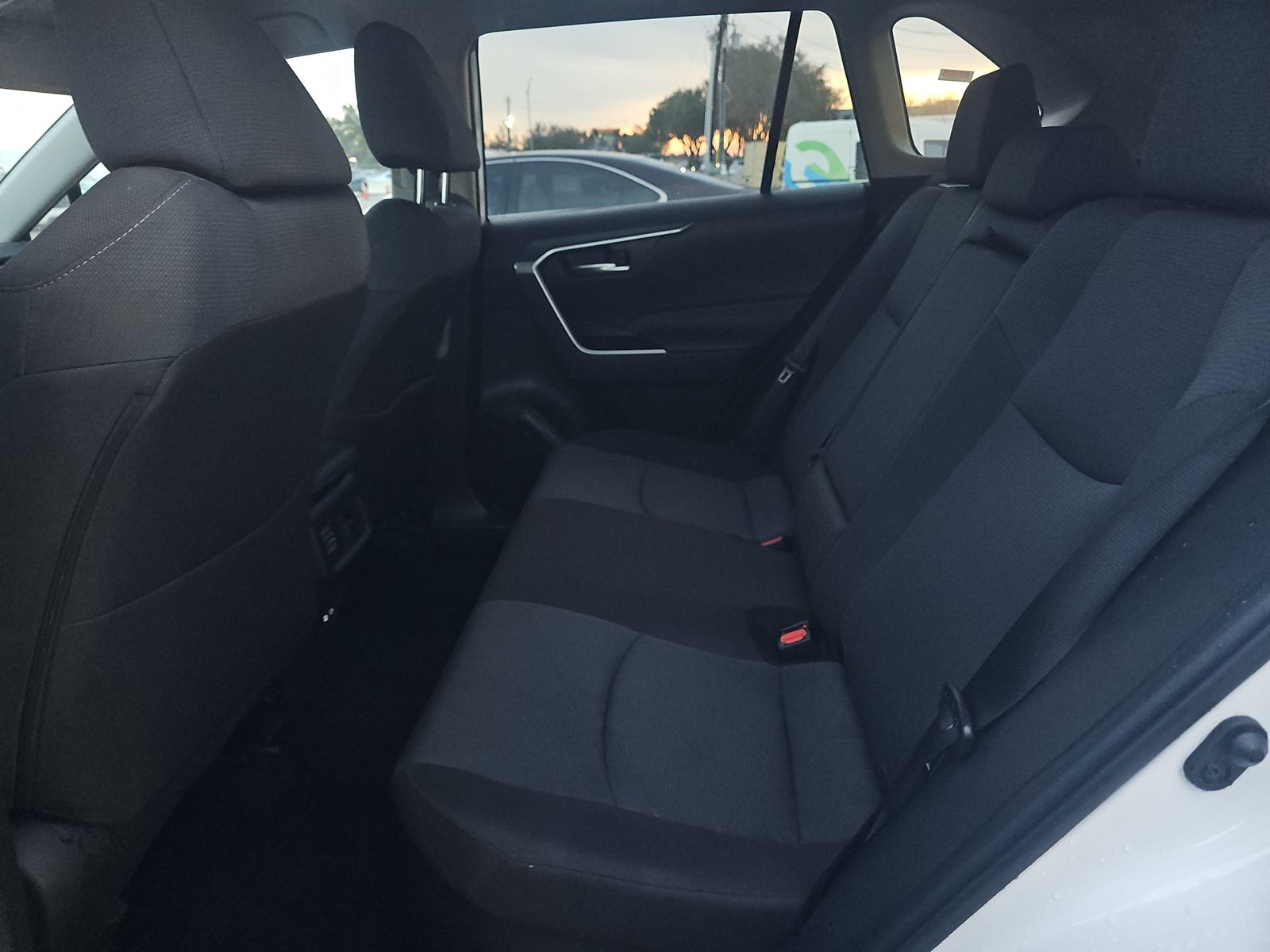 2025 Toyota RAV4 Hybrid XLE AWD