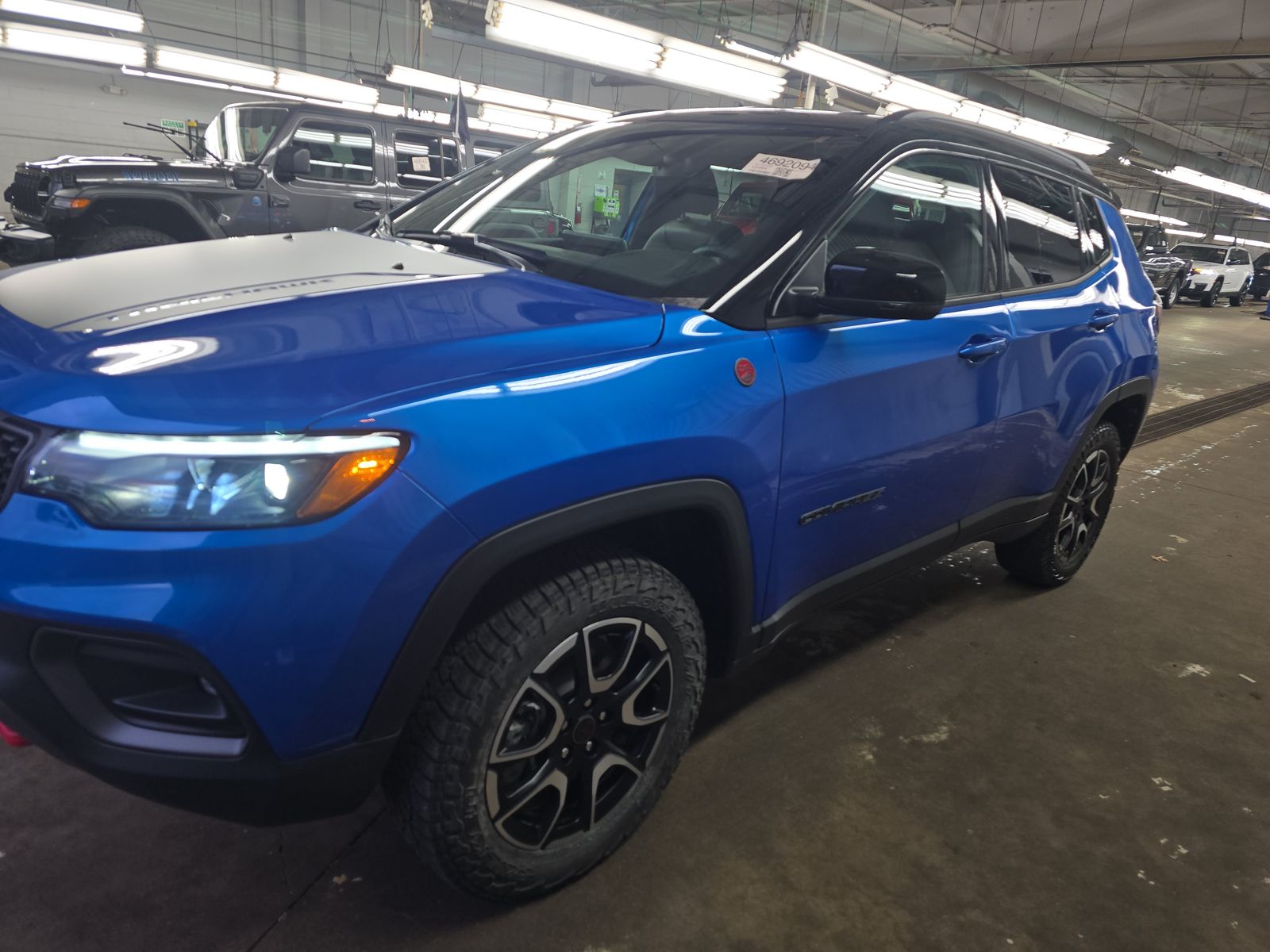 2025 Jeep Compass Trailhawk AWD