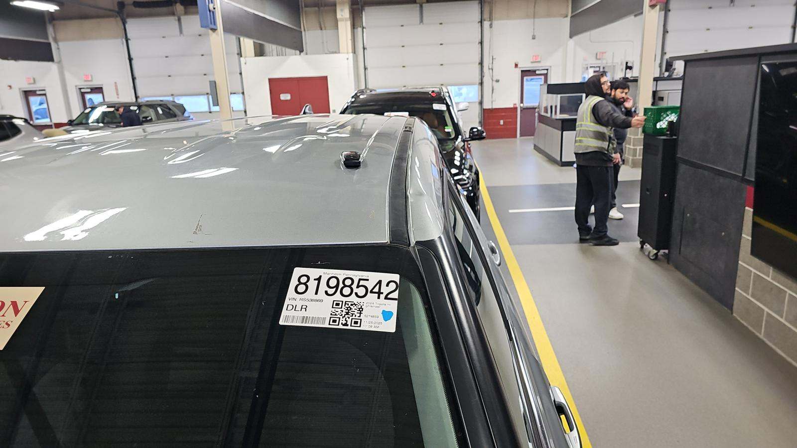 2024 Toyota Highlander LE AWD