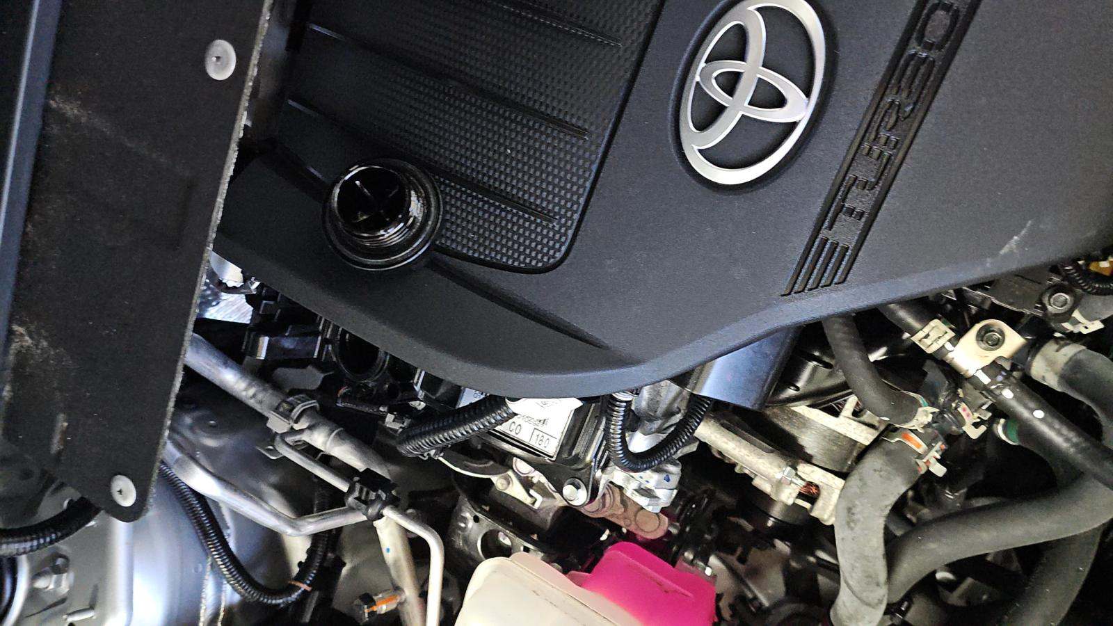 2024 Toyota Highlander LE AWD