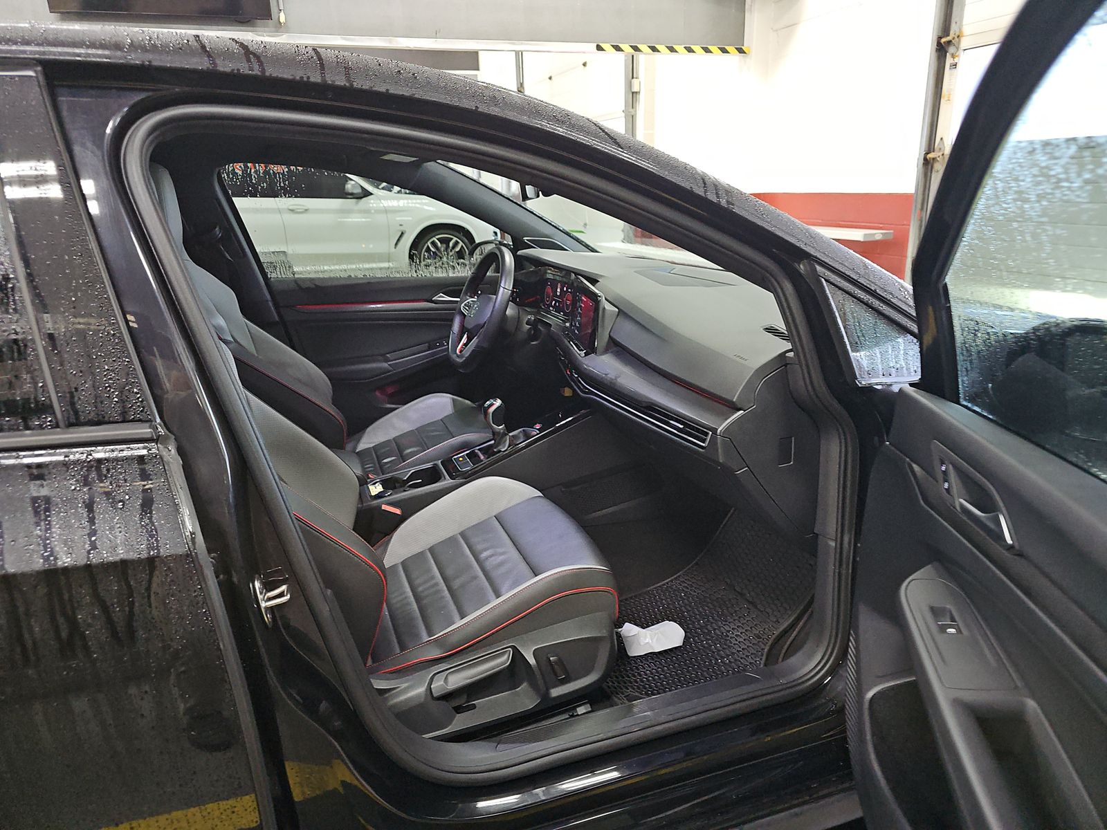 2024 Volkswagen Golf 380 Performance FWD