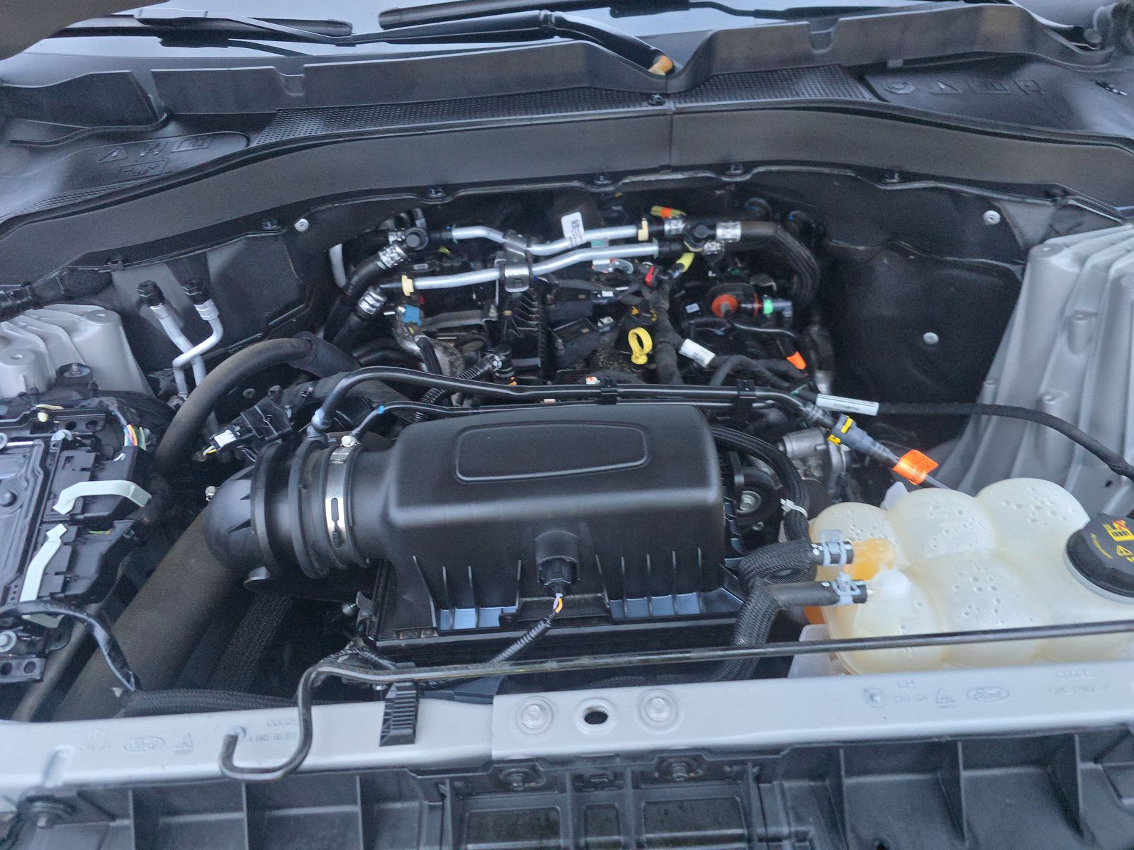 2023 Ford Explorer XLT AWD