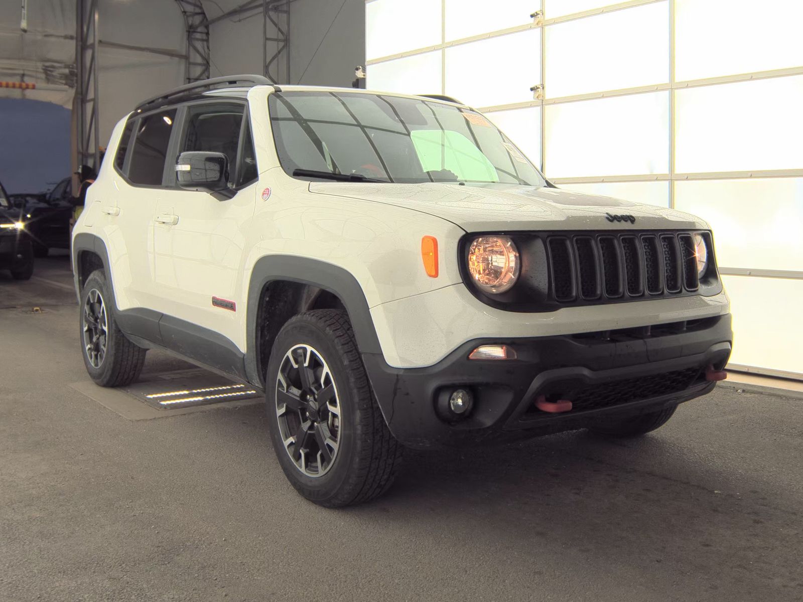 2023 Jeep Renegade Trailhawk AWD