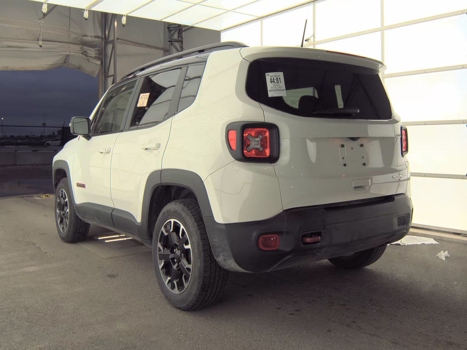 2023 Jeep Renegade Trailhawk AWD