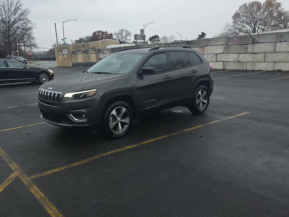 2022 Jeep Cherokee Limited AWD
