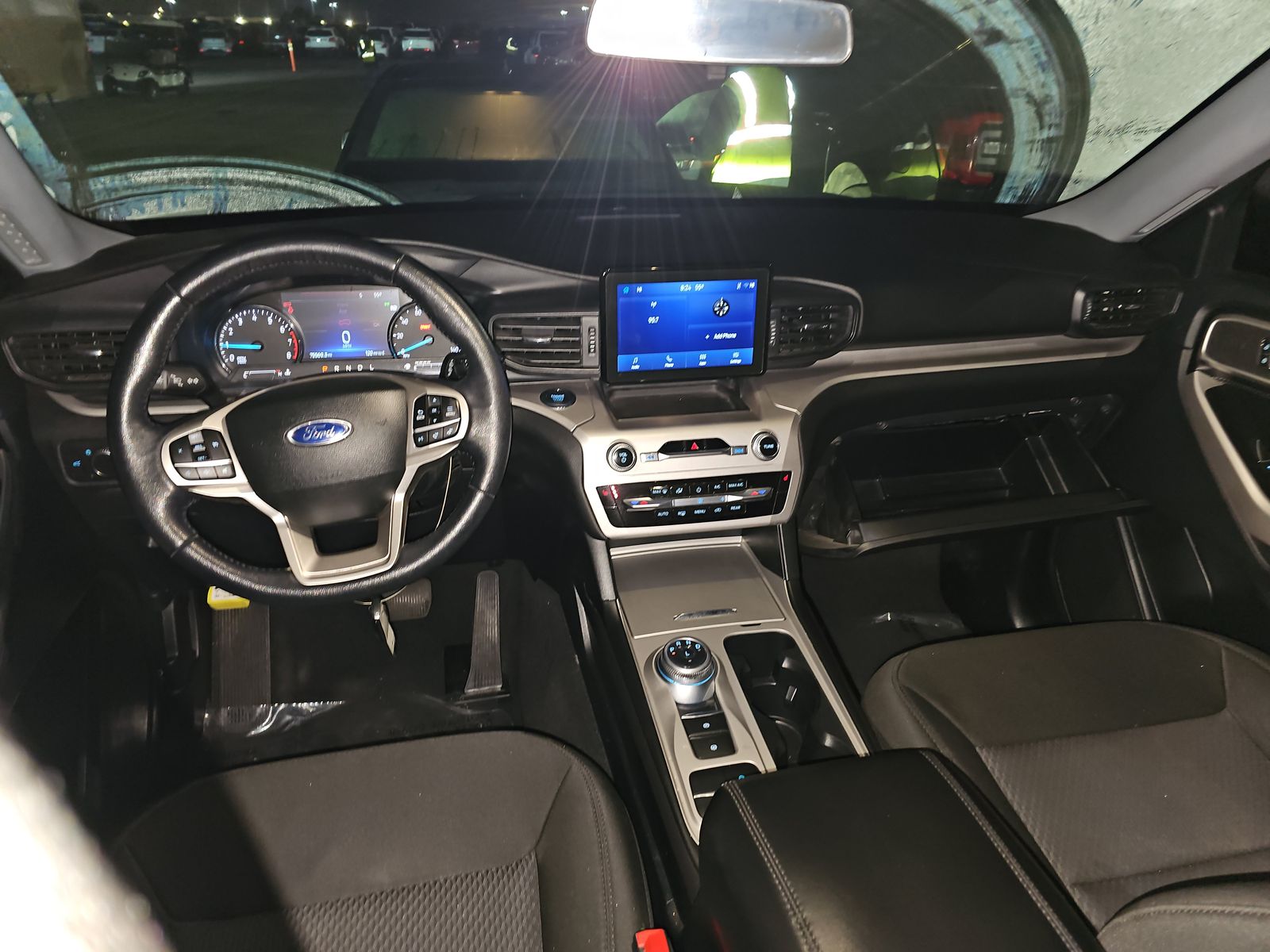 2022 Ford Explorer XLT RWD