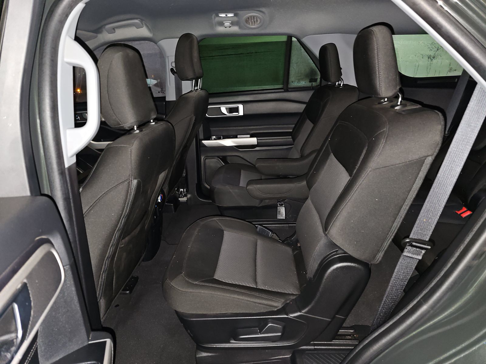 2022 Ford Explorer XLT RWD