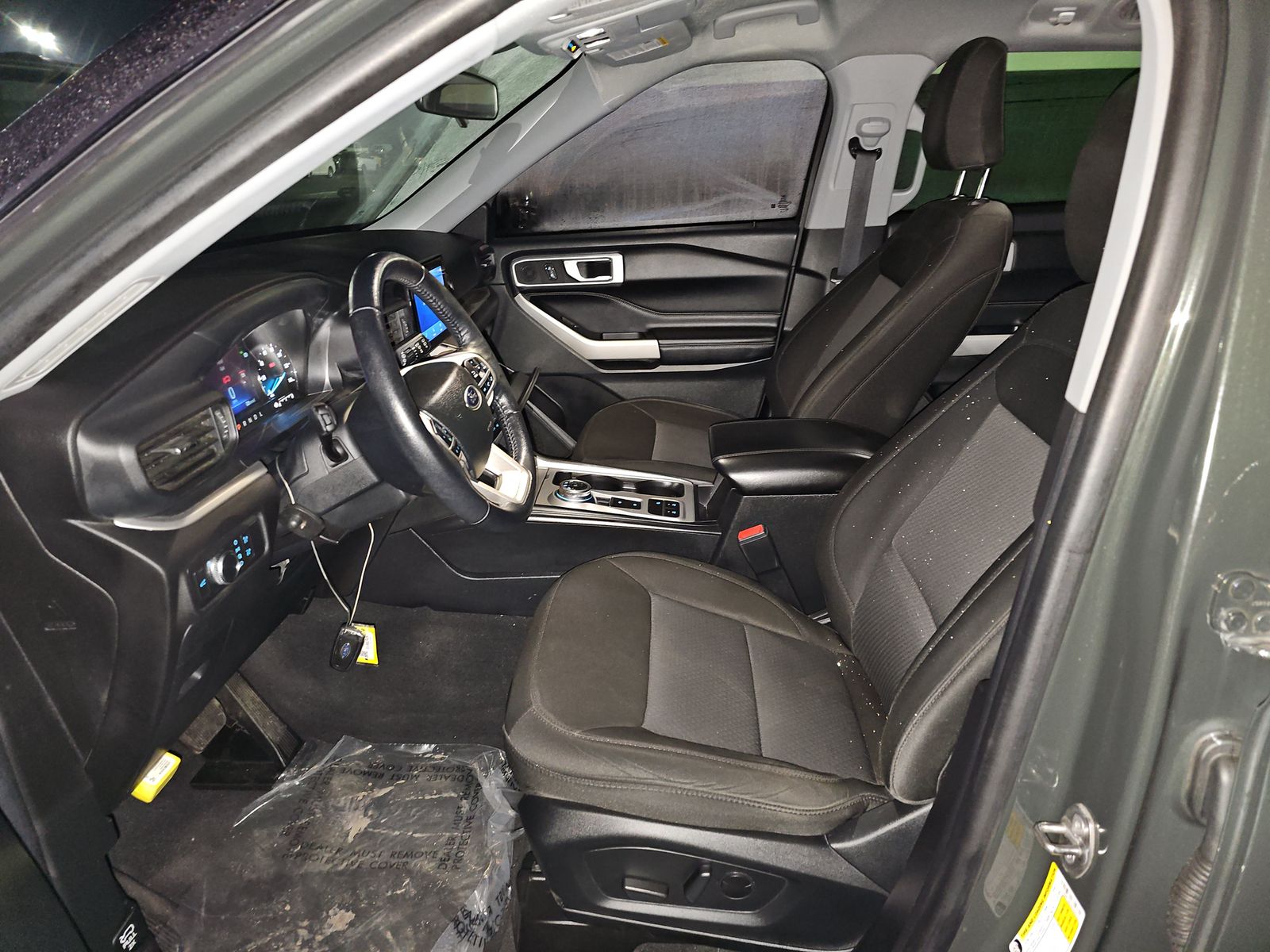 2022 Ford Explorer XLT RWD