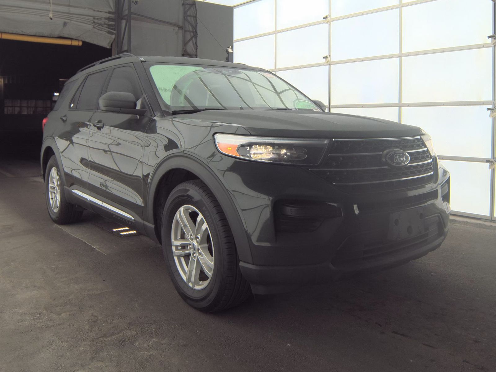 2022 Ford Explorer XLT RWD