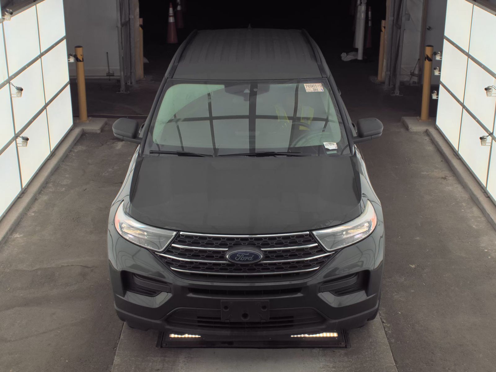 2022 Ford Explorer XLT RWD
