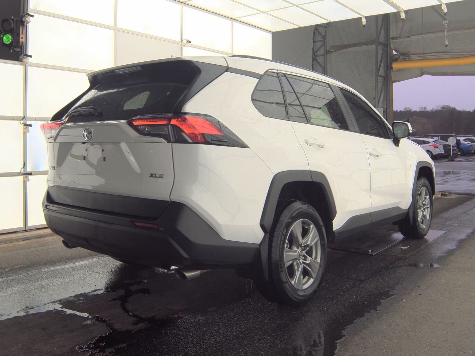 2024 Toyota RAV4 XLE FWD