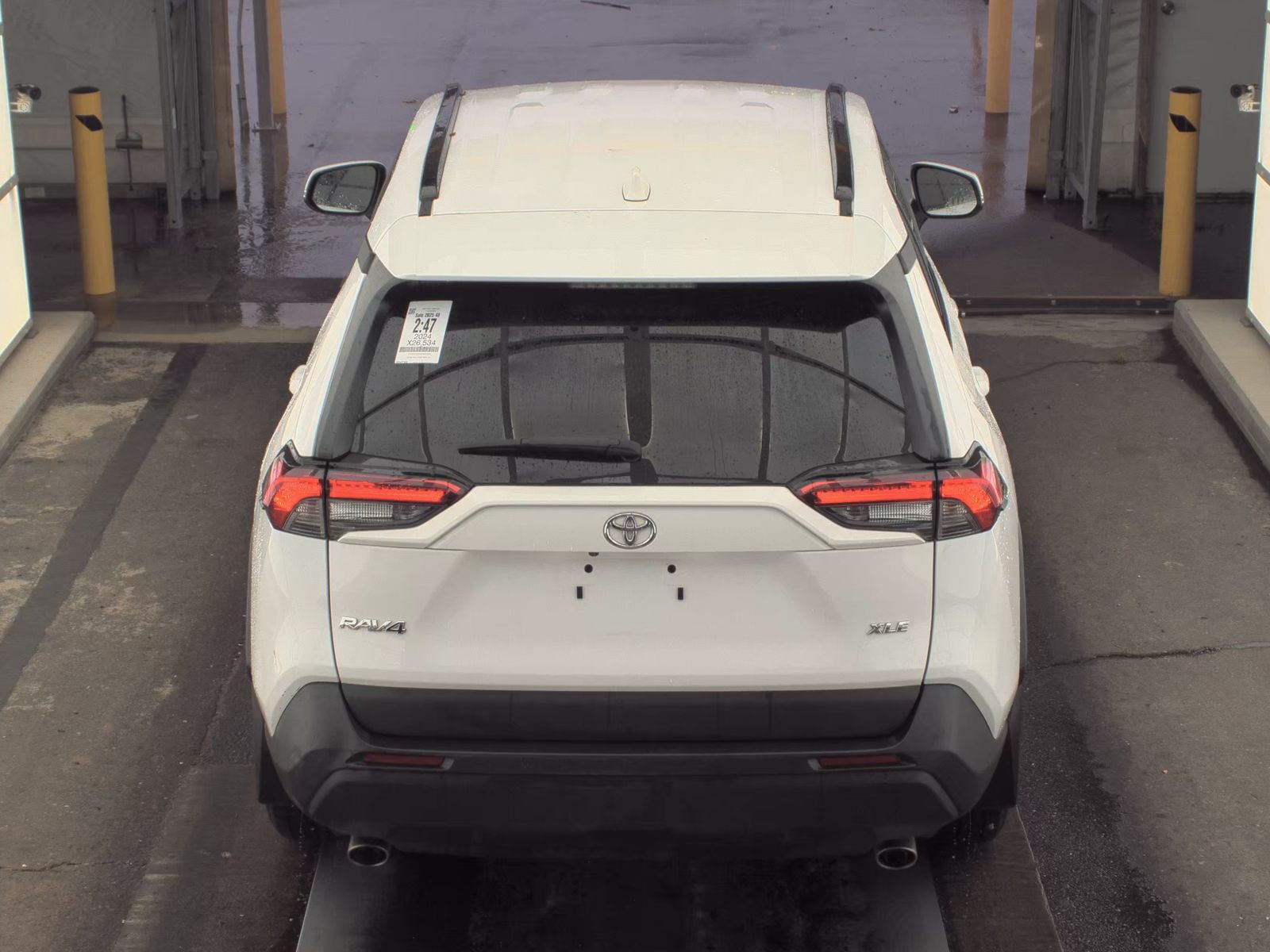 2024 Toyota RAV4 XLE FWD