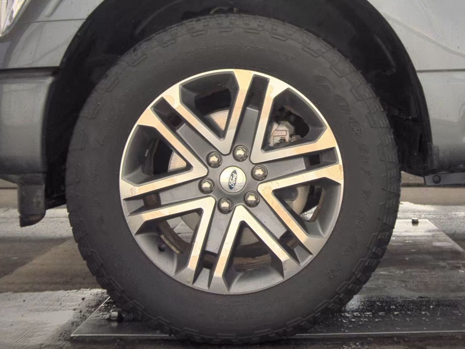 2022 Ford F-150 XL AWD