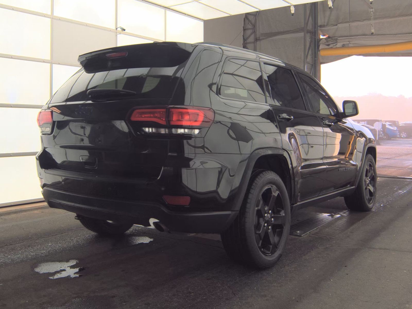 2019 Jeep Grand Cherokee Laredo Upland Edition RWD