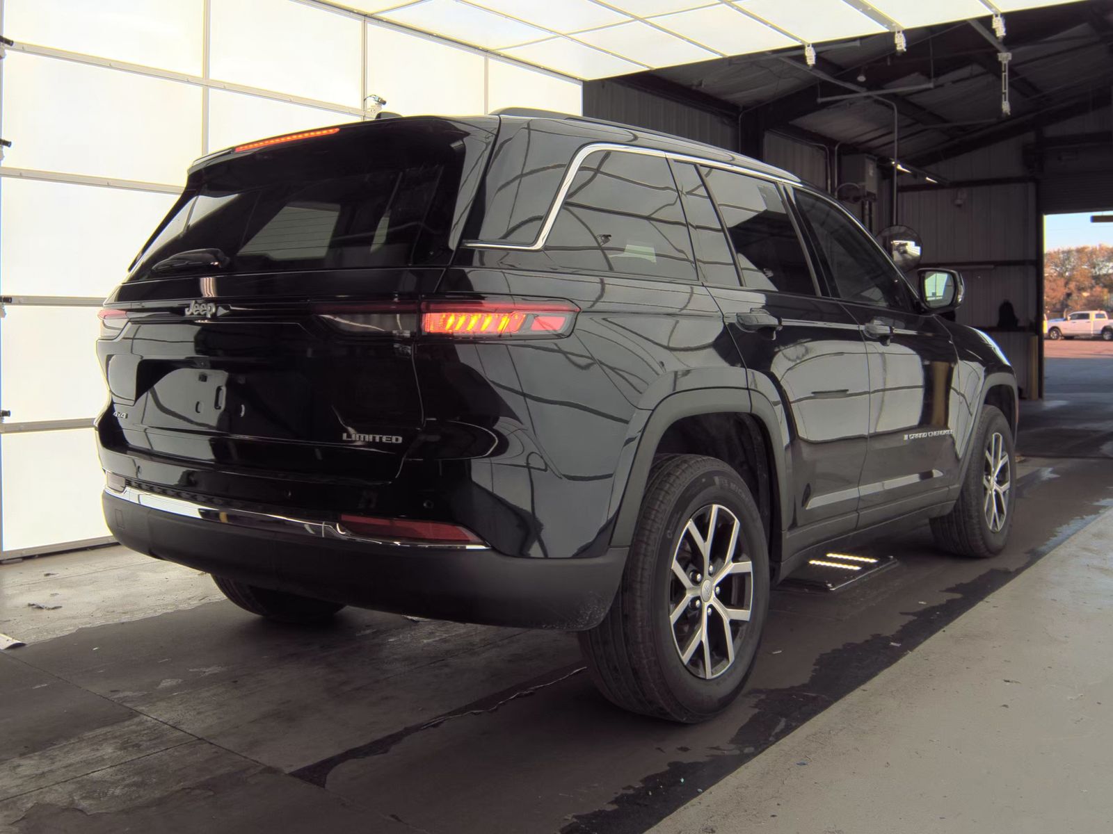 2024 Jeep Grand Cherokee Limited AWD