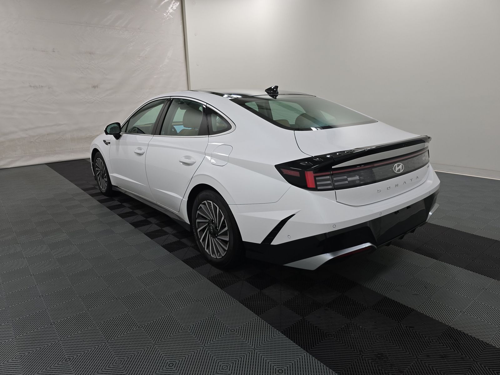 2025 Hyundai Sonata Hybrid Limited FWD