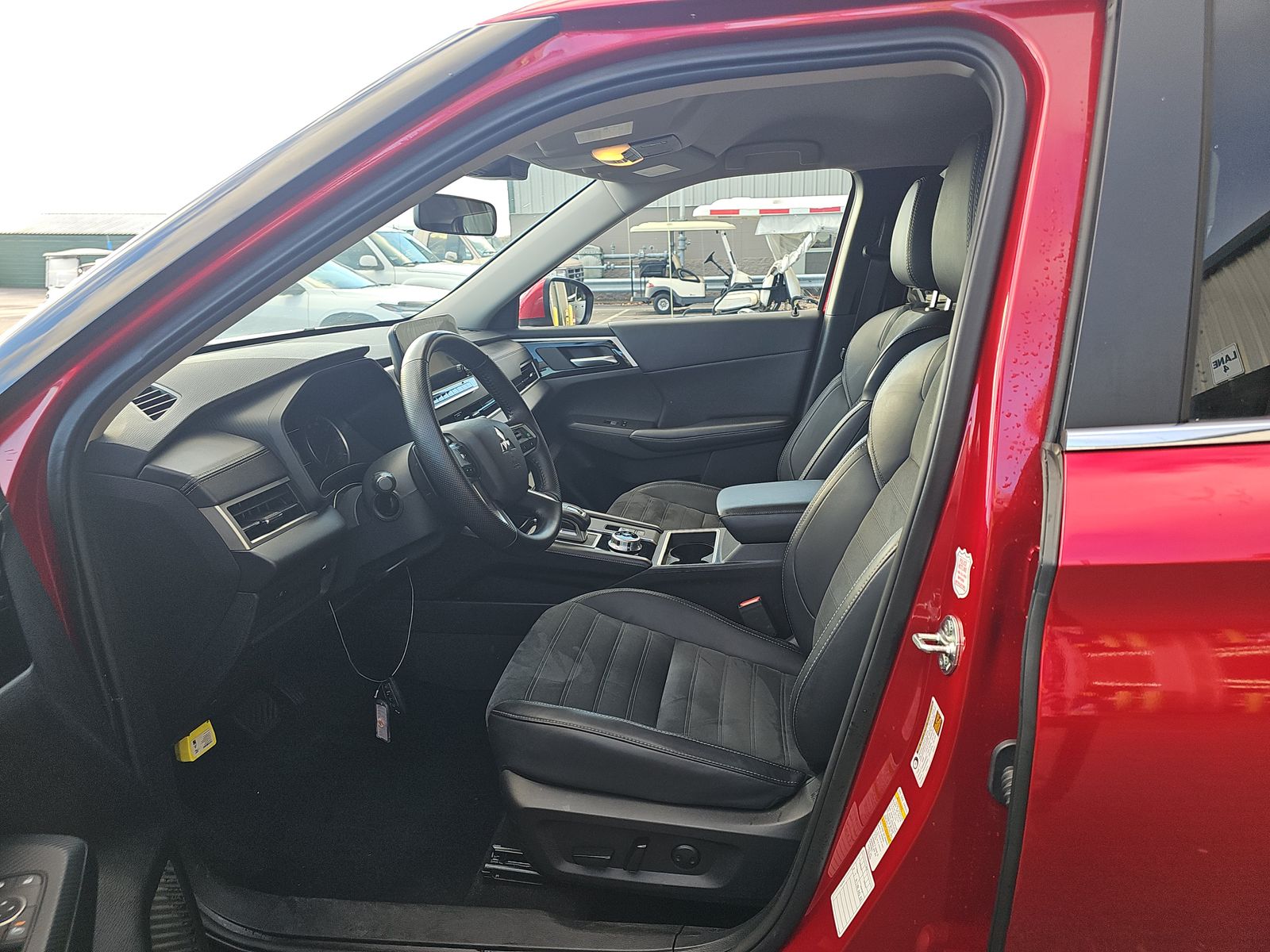 2024 Mitsubishi Outlander SE FWD