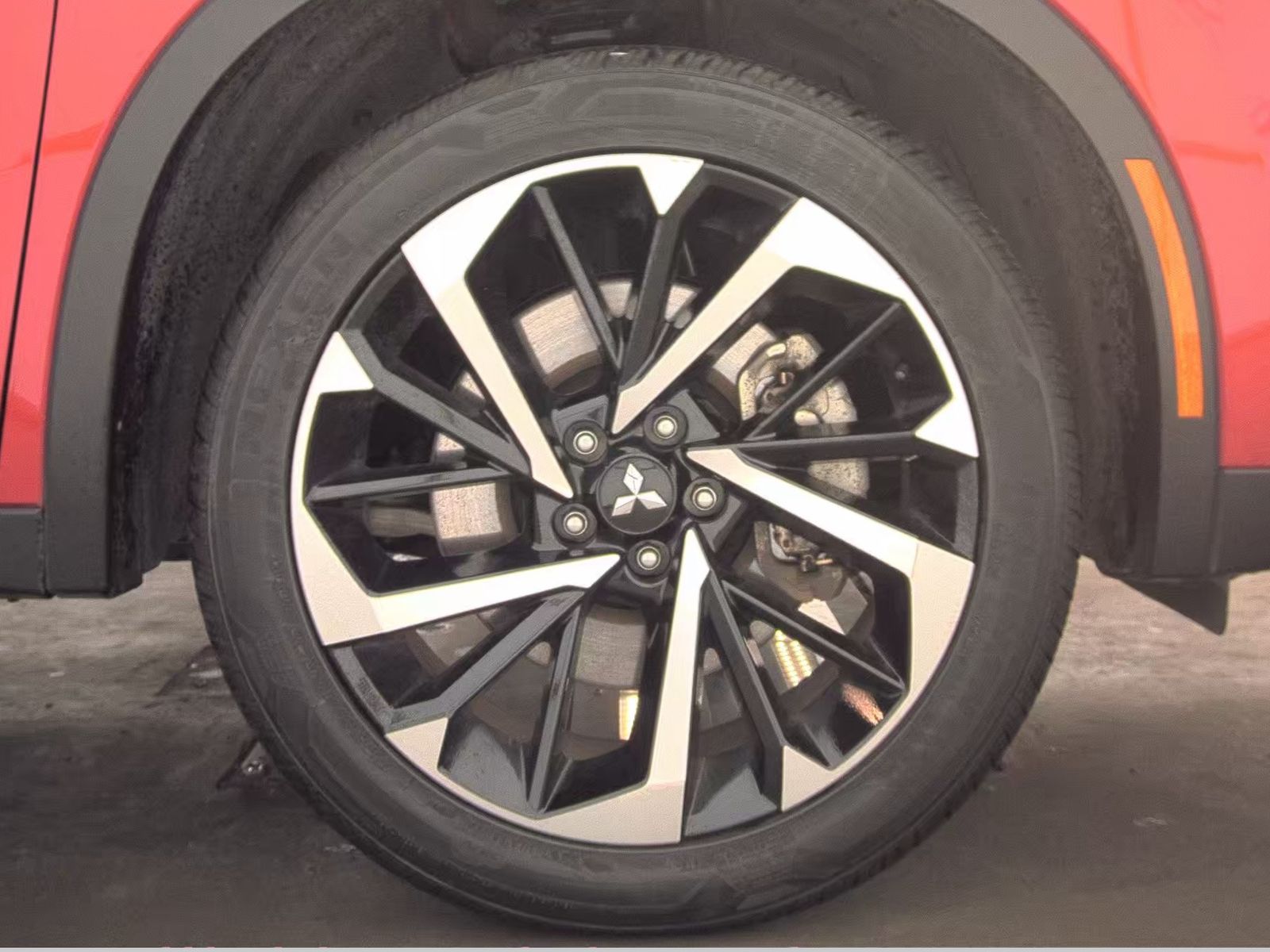 2024 Mitsubishi Outlander SE FWD