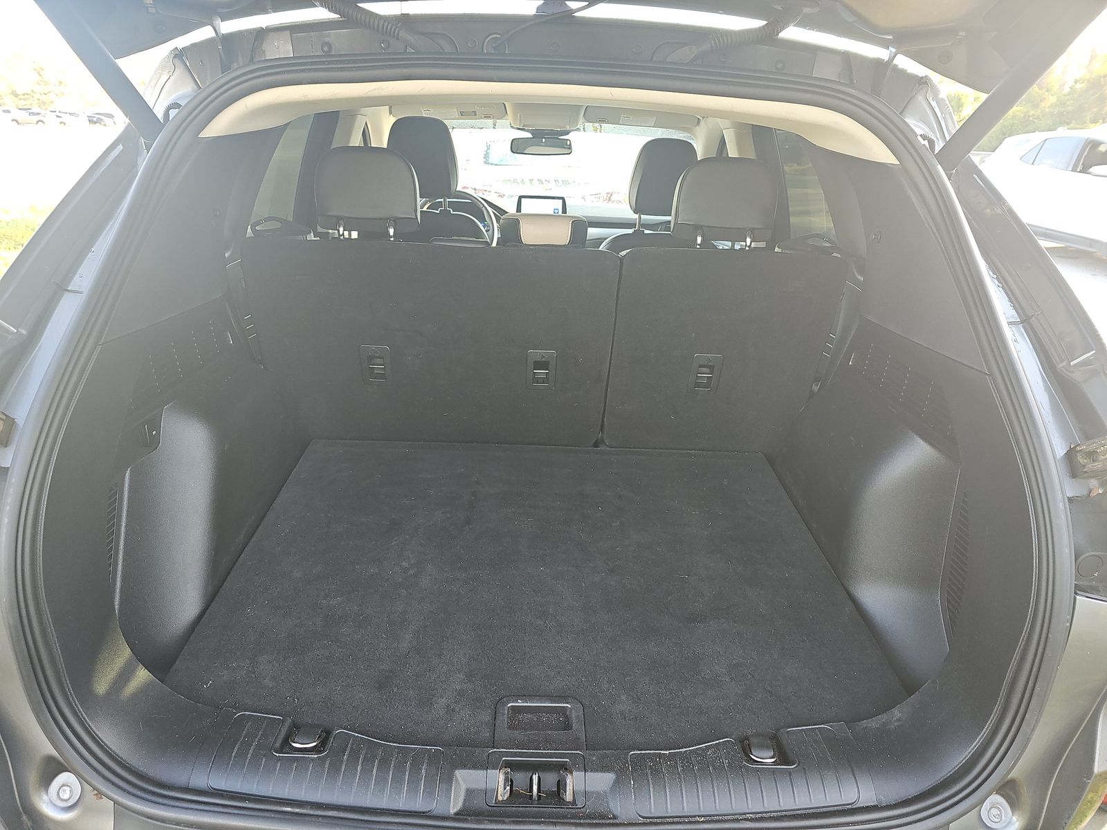 2022 Ford Escape Hybrid Titanium FWD