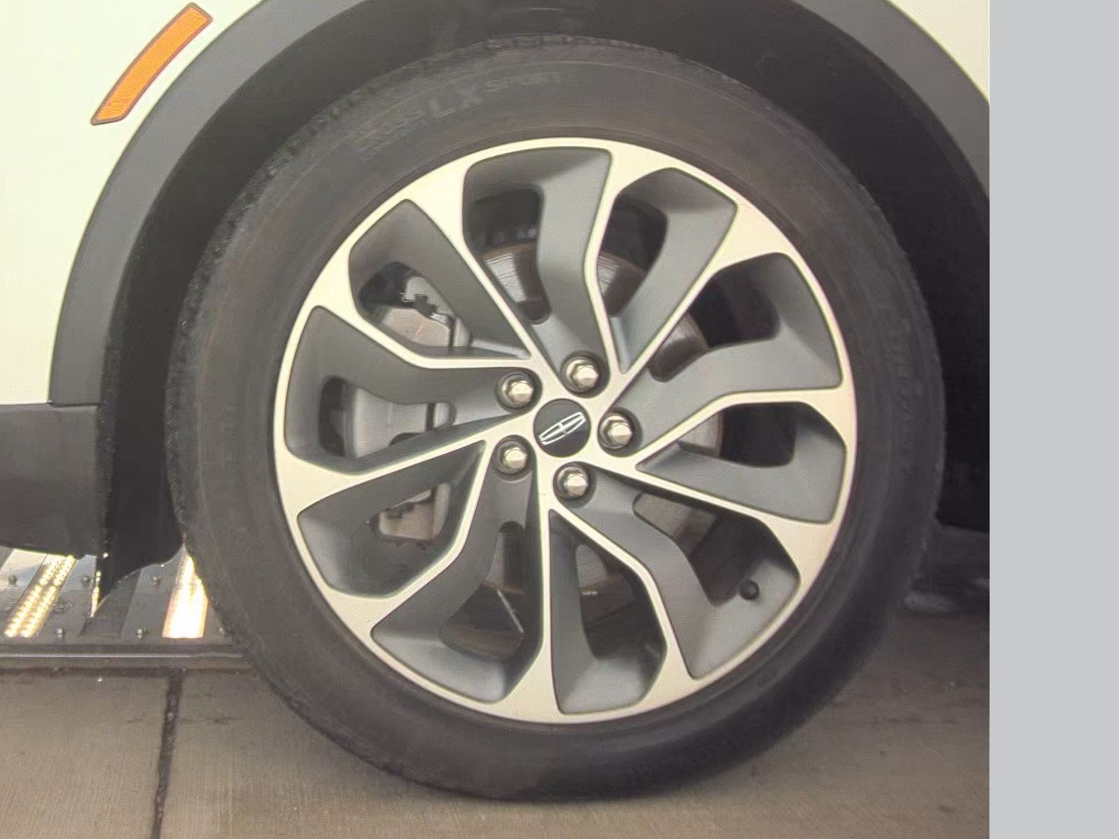 2023 Lincoln Nautilus Reserve AWD