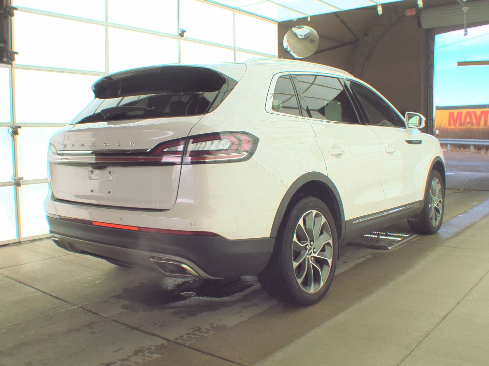 2023 Lincoln Nautilus Reserve AWD
