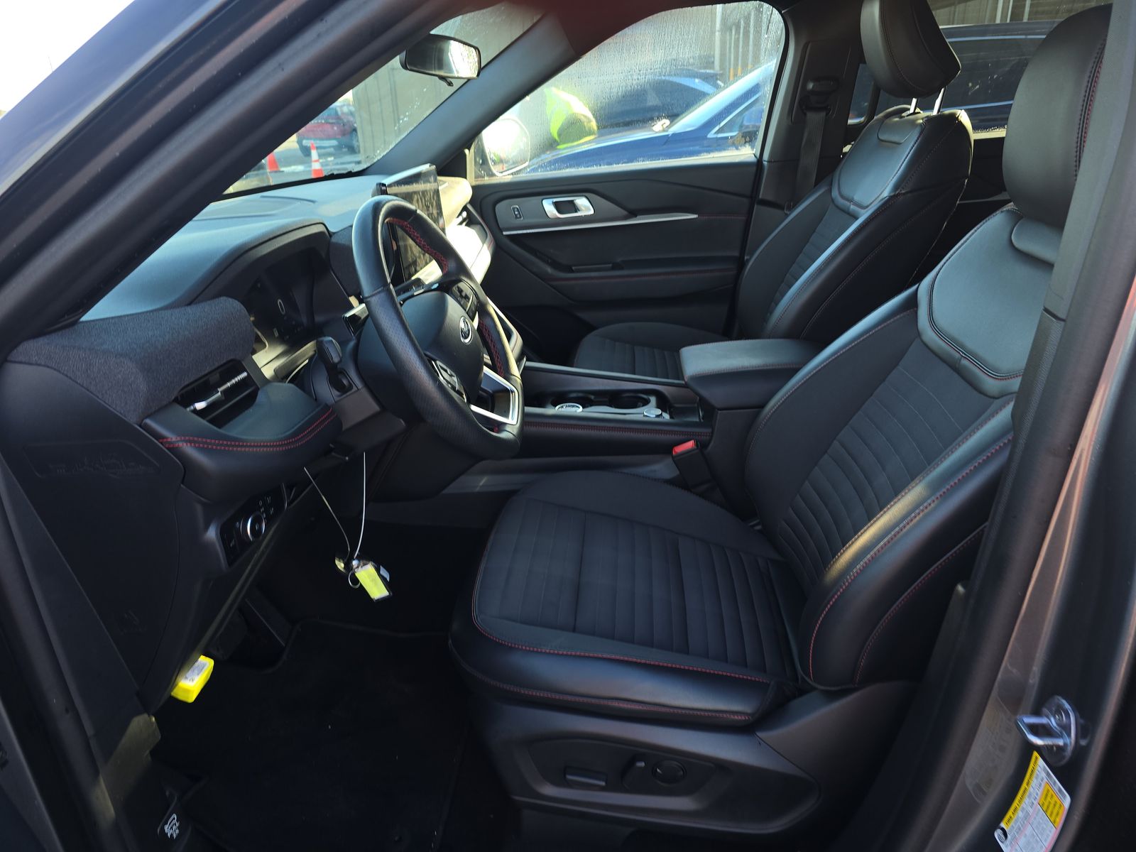 2025 Ford Explorer ST-Line AWD