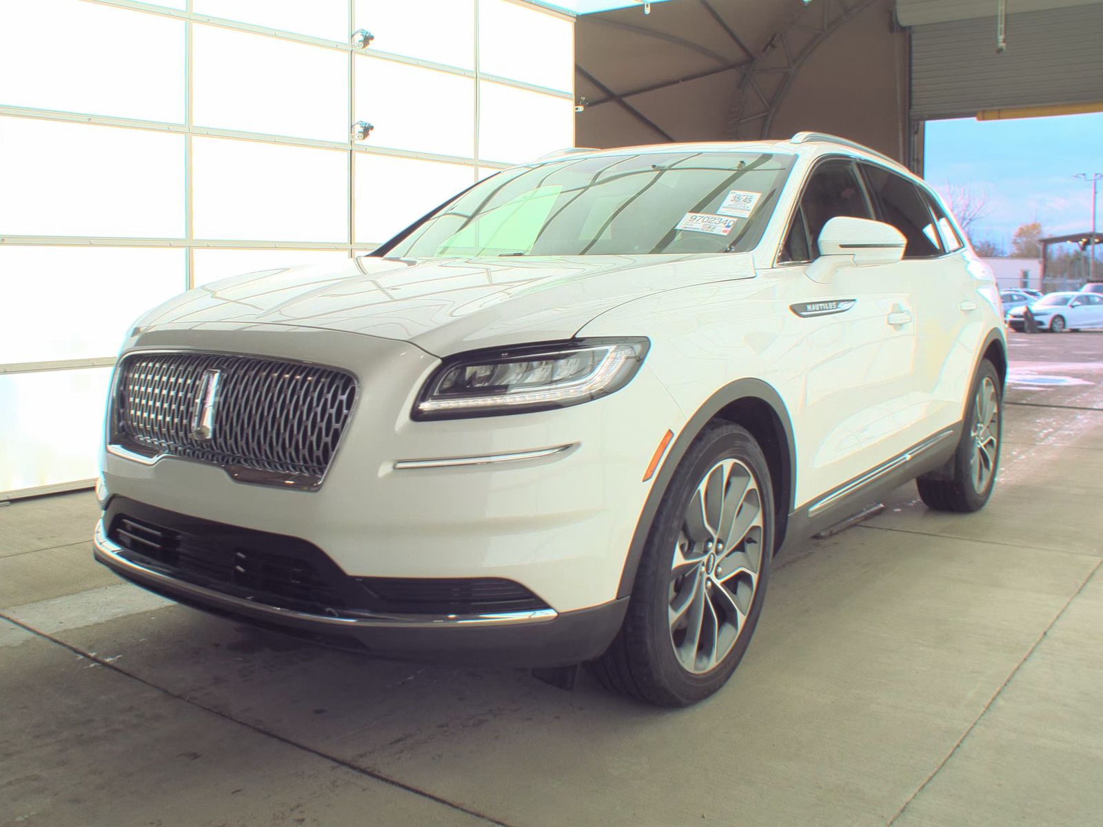 2023 Lincoln Nautilus Reserve AWD
