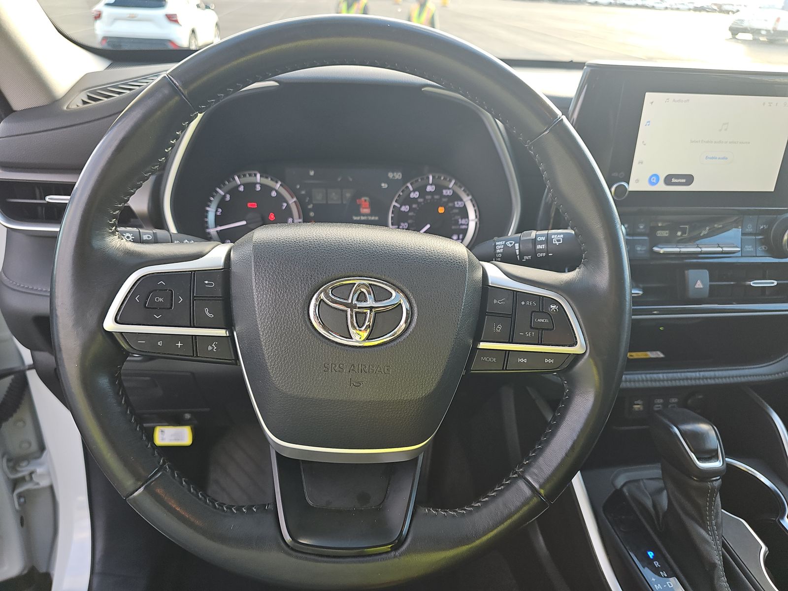 2023 Toyota Highlander XLE FWD