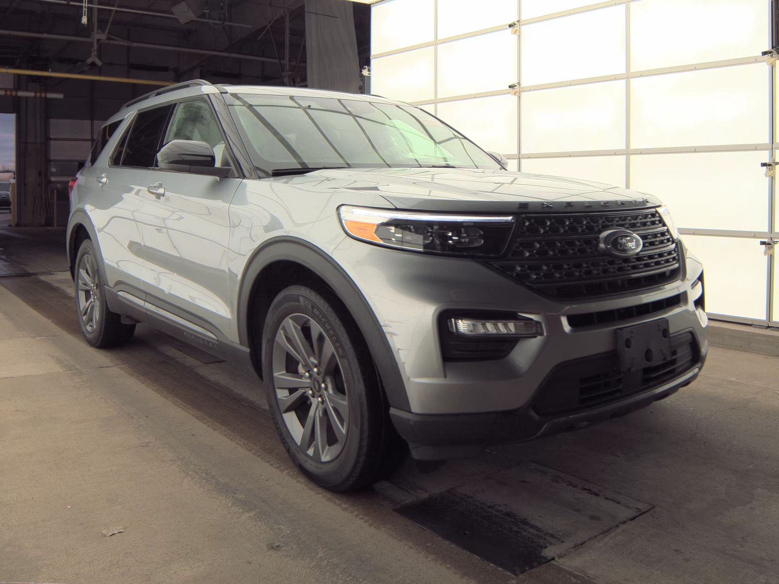 2023 Ford Explorer XLT AWD