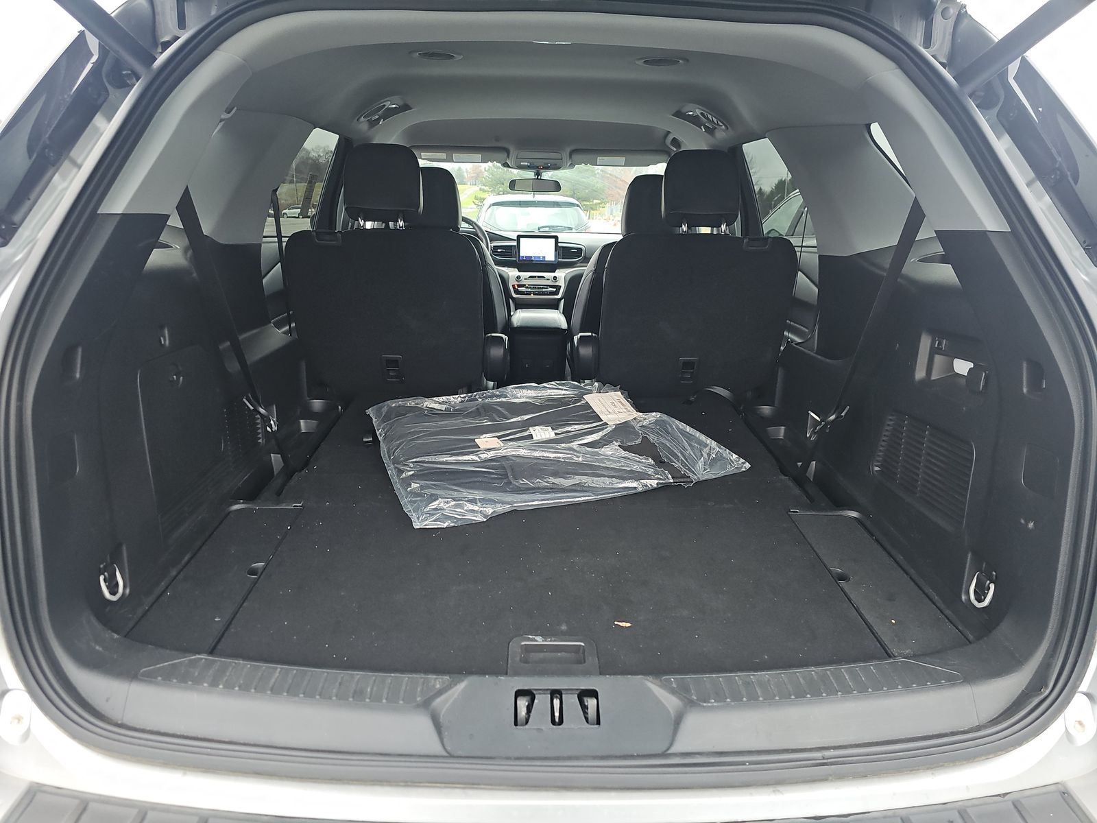 2023 Ford Explorer XLT AWD