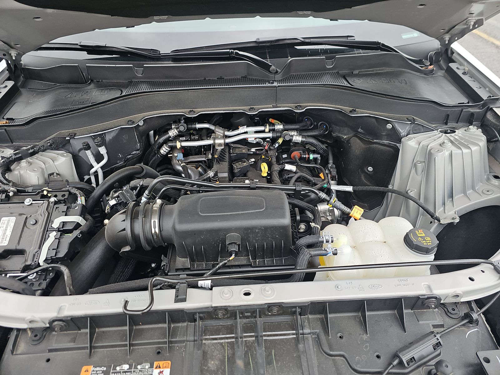 2023 Ford Explorer XLT AWD