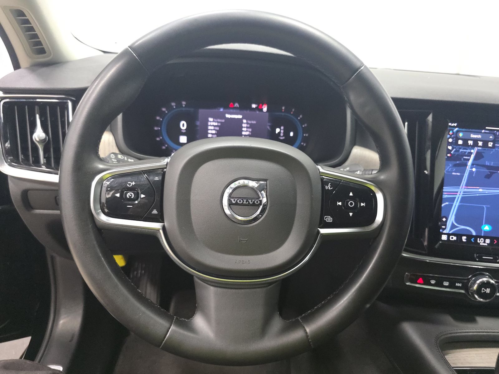 2023 Volvo S90 B6 Plus AWD