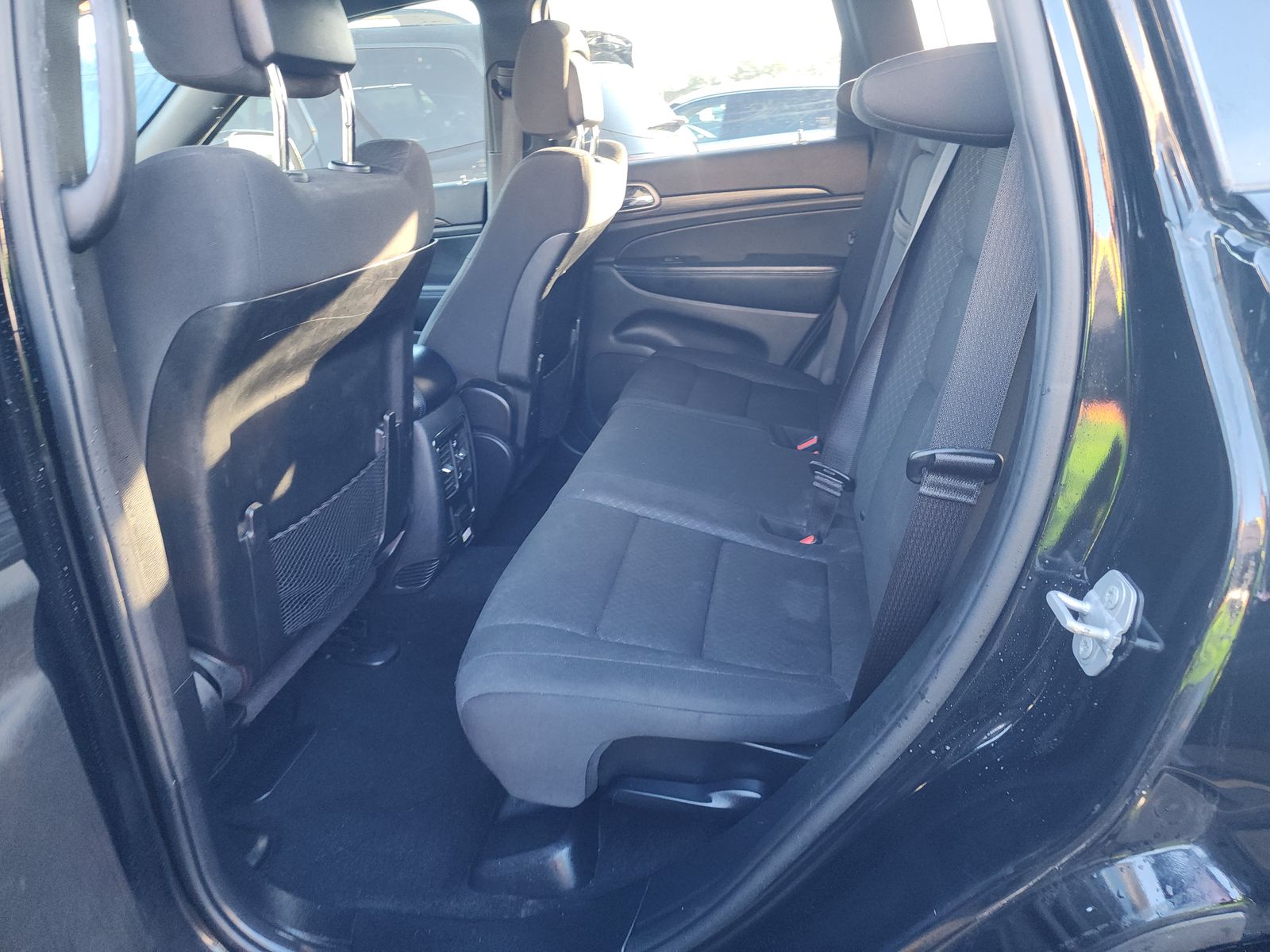 2019 Jeep Grand Cherokee Laredo Upland Edition RWD