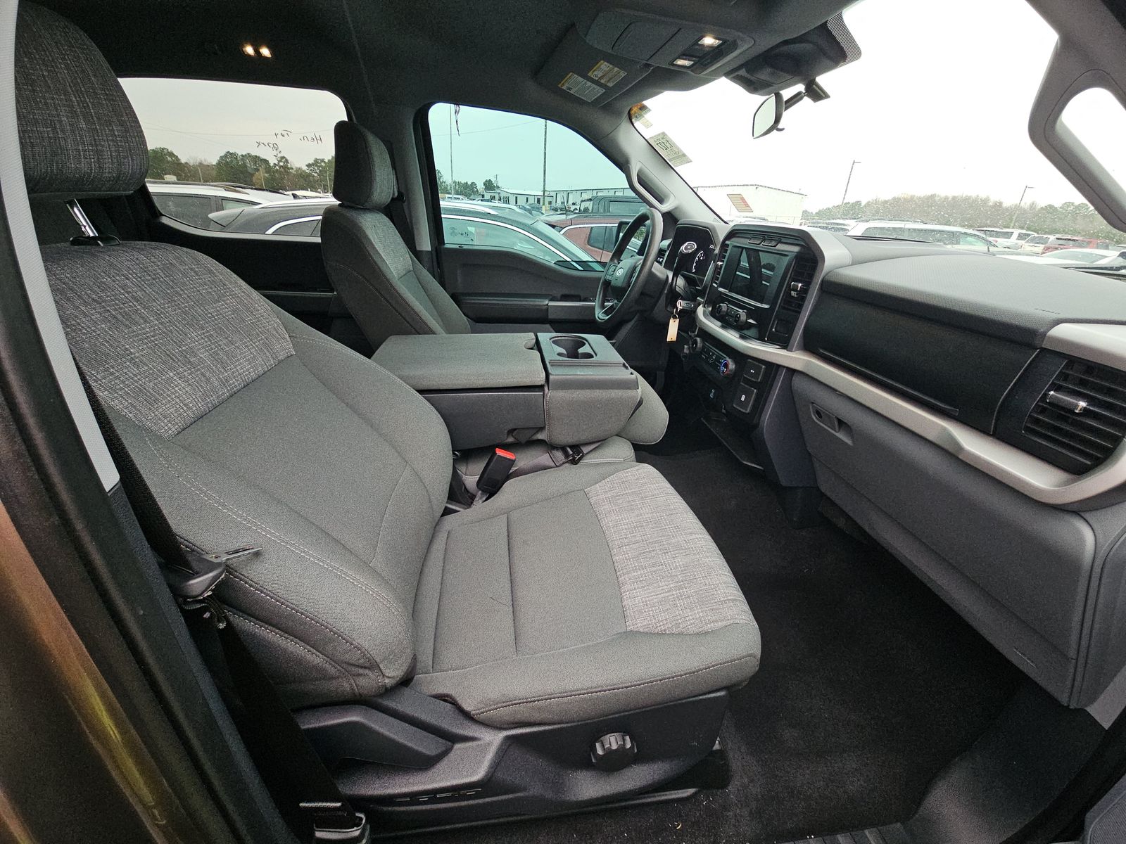 2023 Ford F-150 XLT AWD