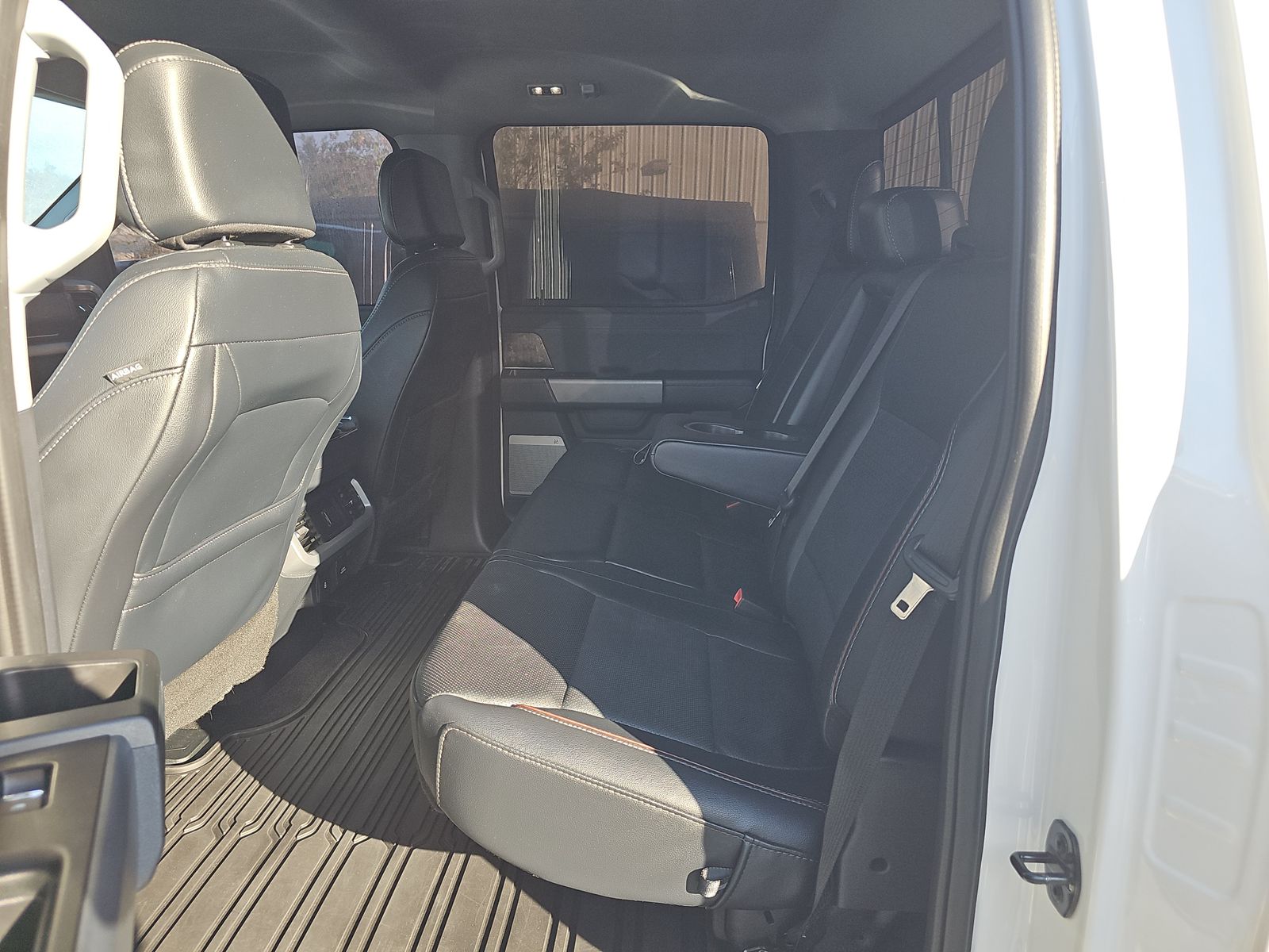 2023 Ford F-150 Lariat AWD