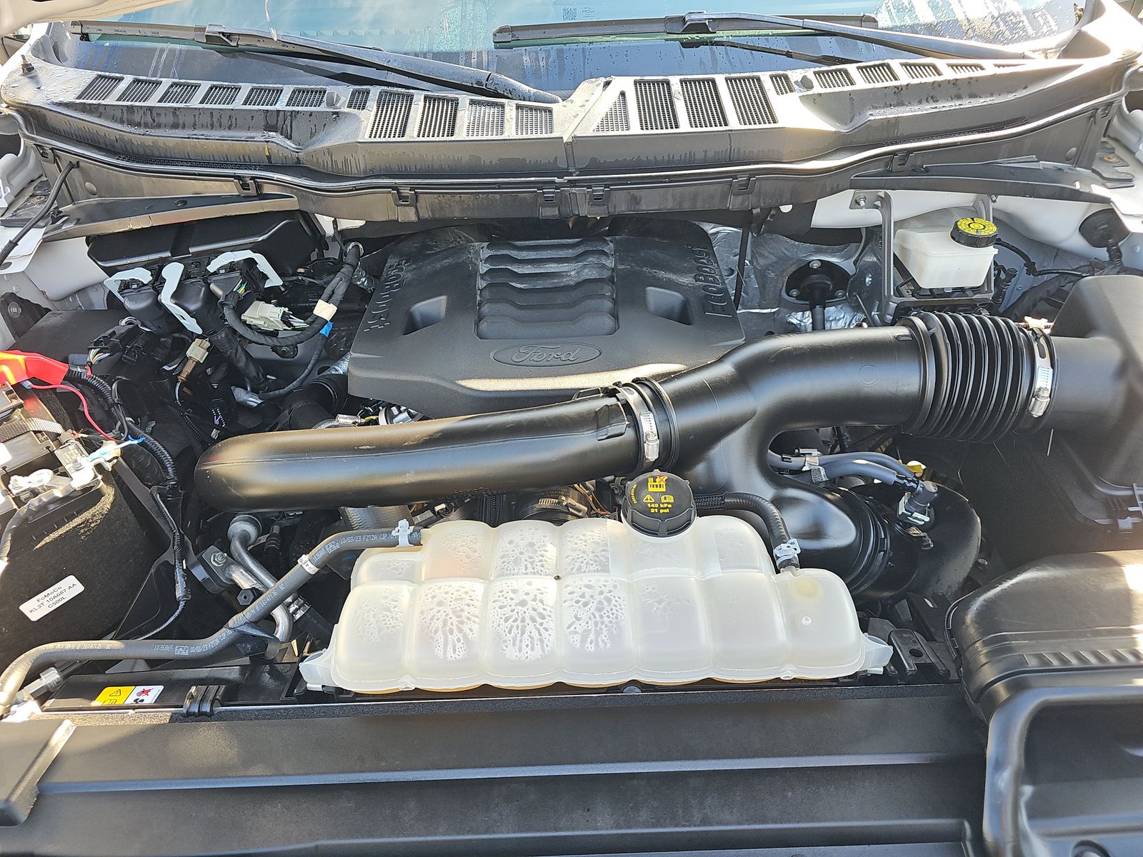 2023 Ford F-150 Lariat AWD