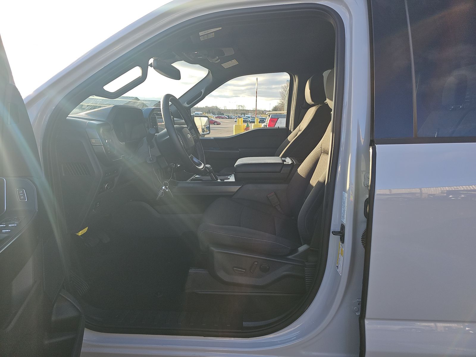 2024 Ford F-150 Hybrid XLT AWD