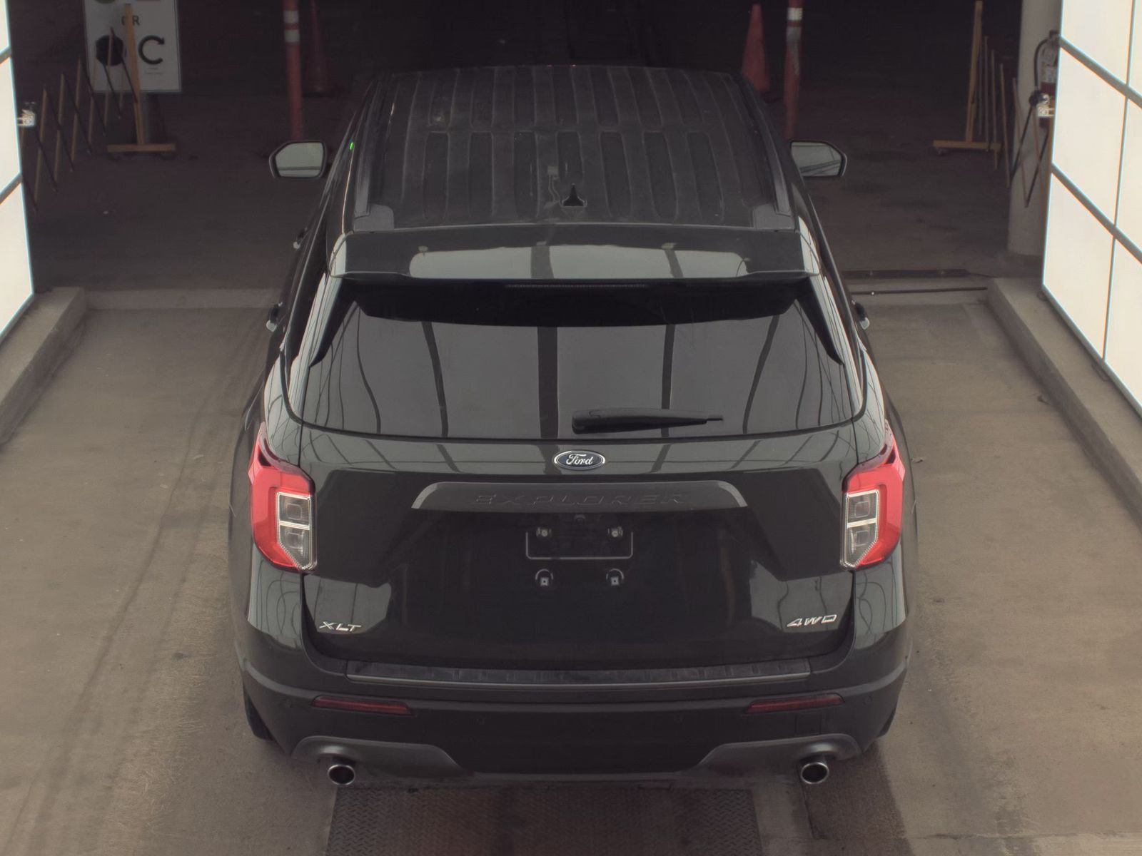 2023 Ford Explorer XLT AWD