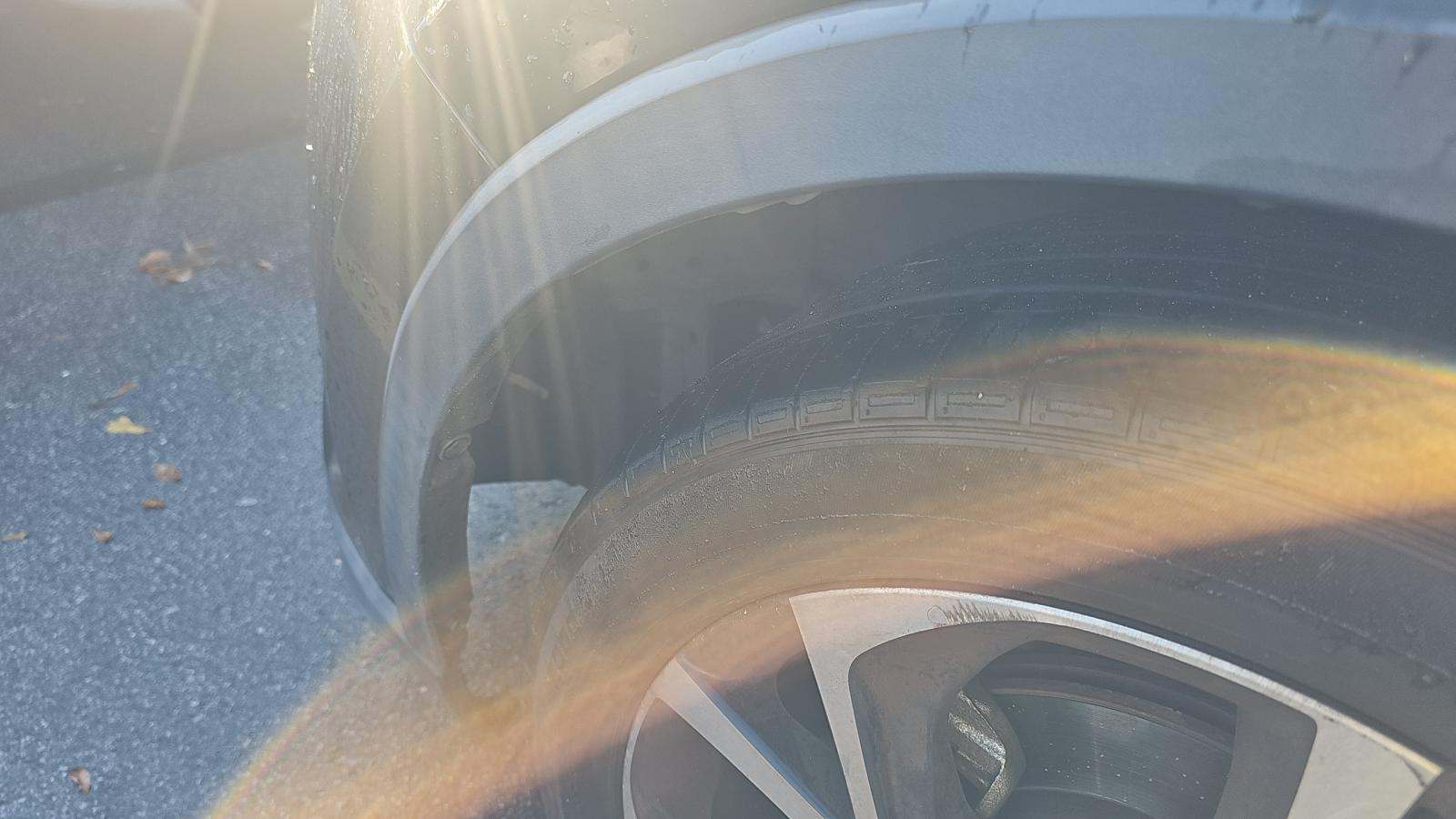 2018 Toyota C-HR XLE Premium FWD