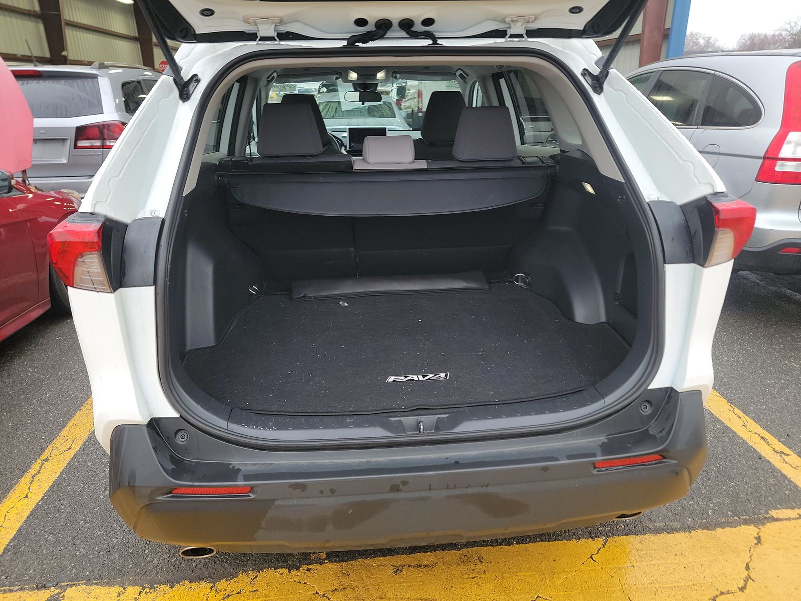 2024 Toyota RAV4 XLE AWD