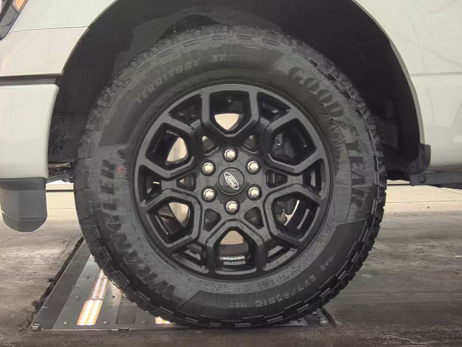 2024 Ford F-150 Hybrid XLT AWD