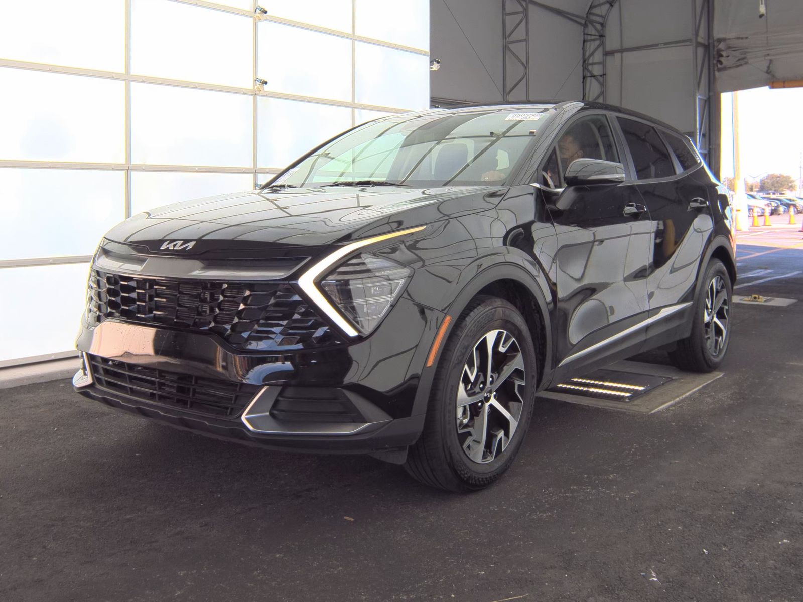 2025 Kia Sportage EX FWD