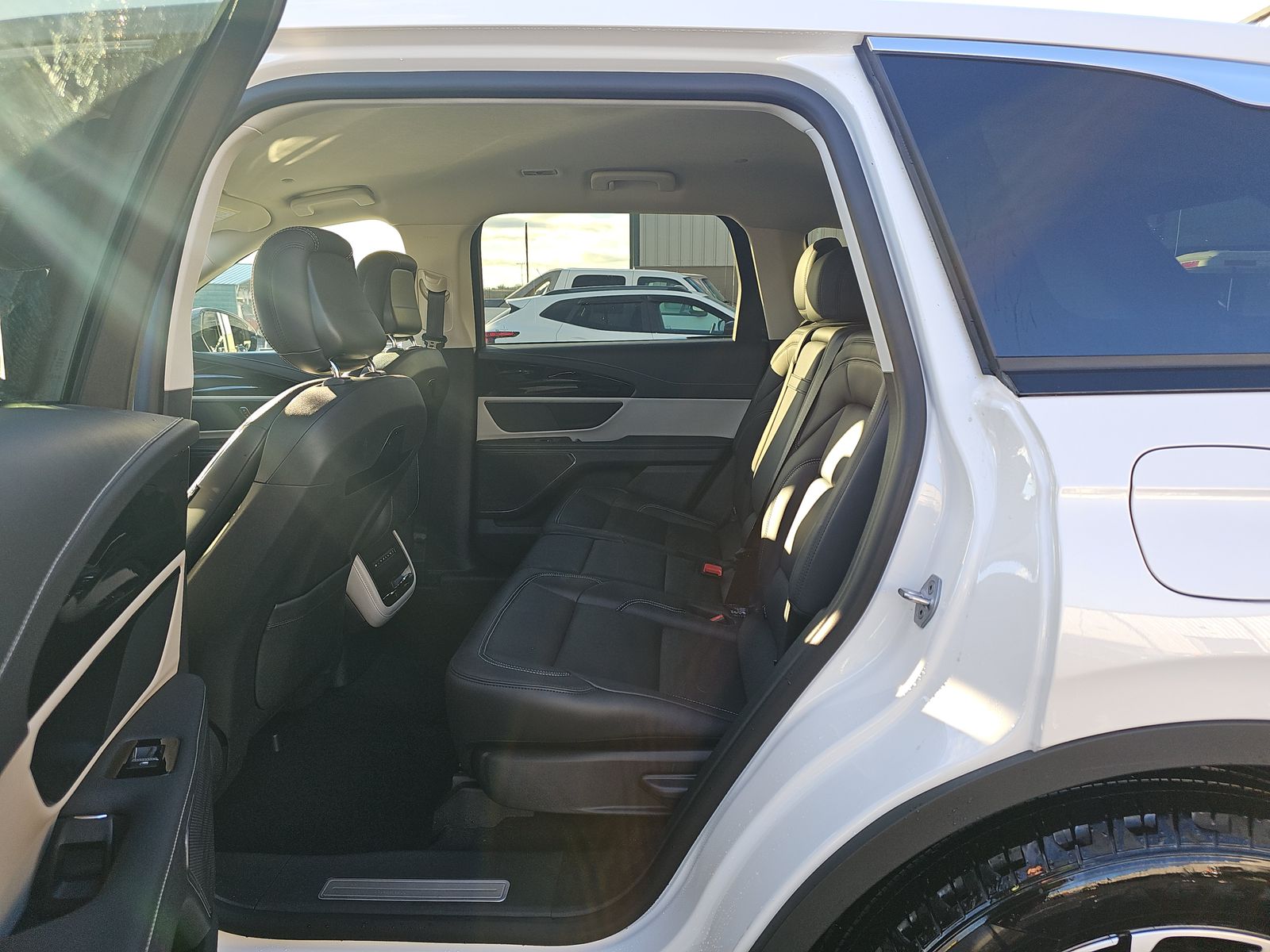 2025 Lincoln Nautilus Premiere AWD