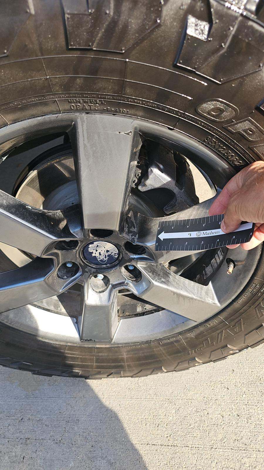 2023 Ford F-150 Lariat AWD