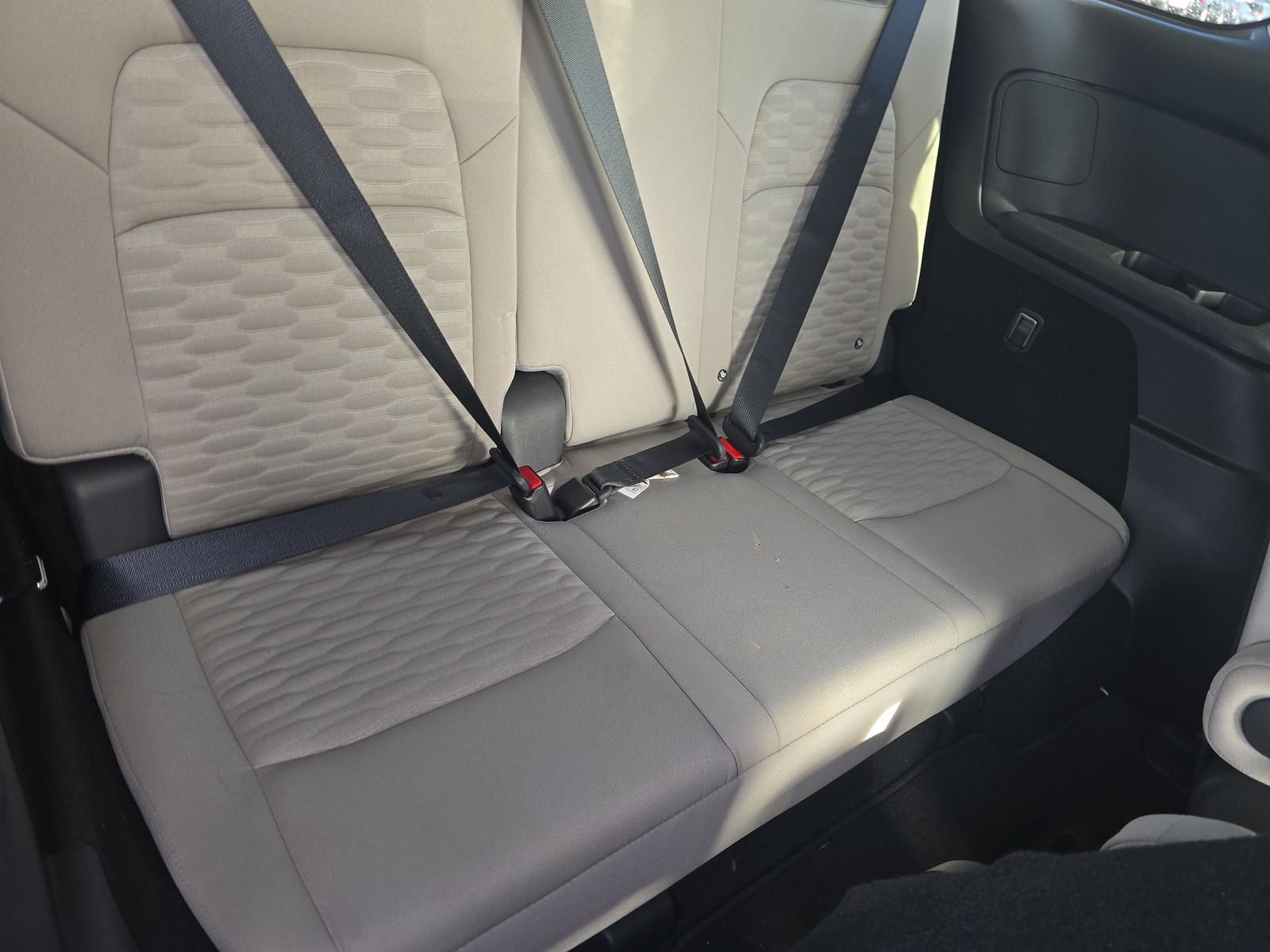 2022 Nissan Pathfinder SV FWD