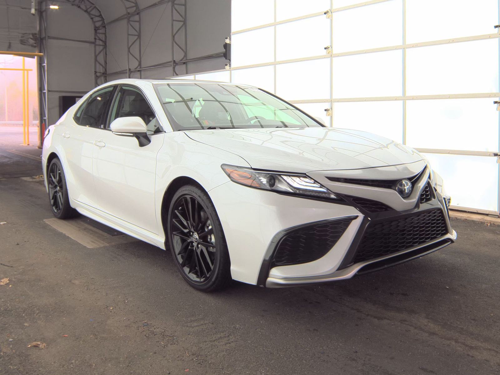 2024 Toyota Camry Hybrid XSE FWD