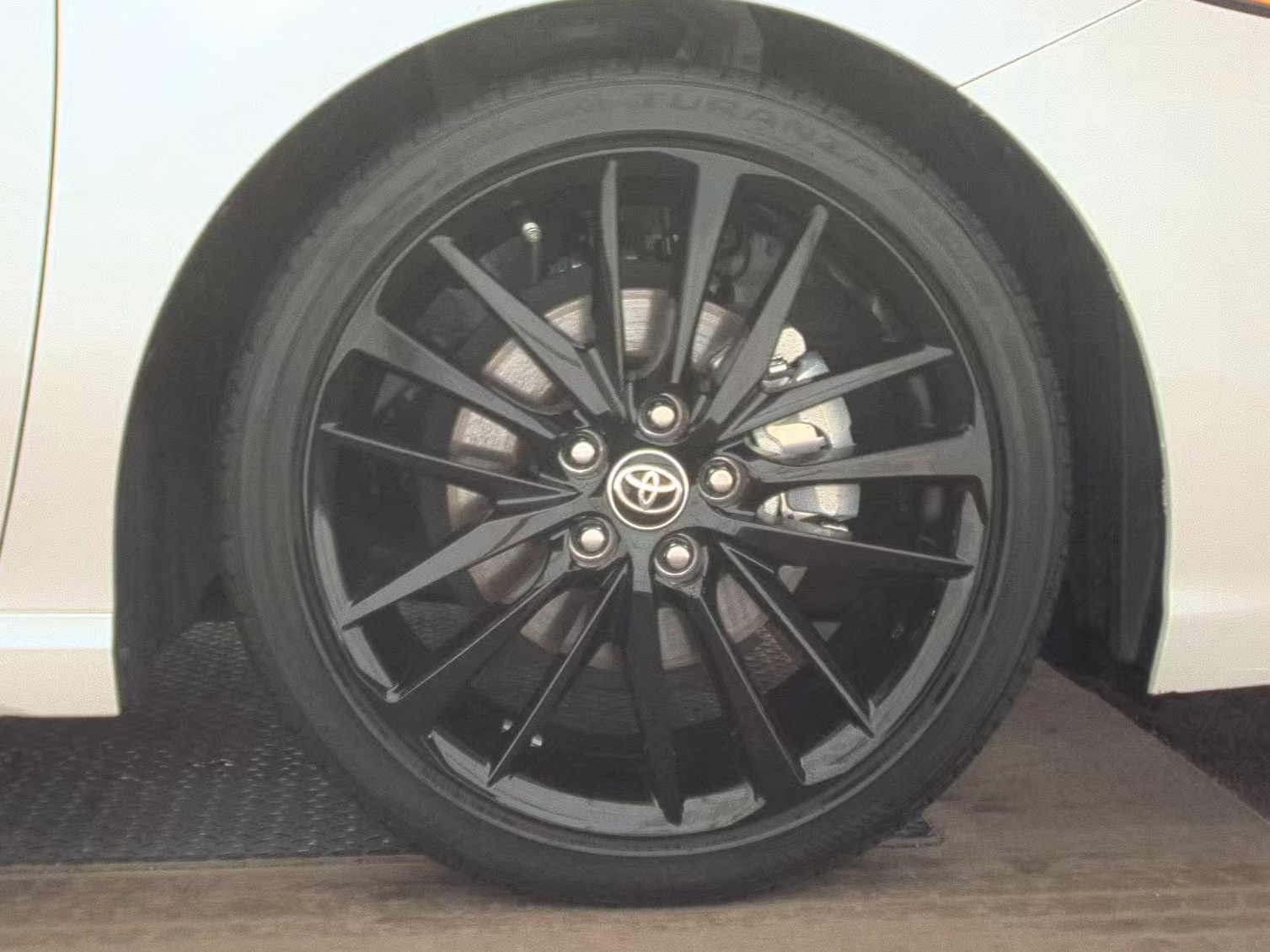 2024 Toyota Camry Hybrid XSE FWD